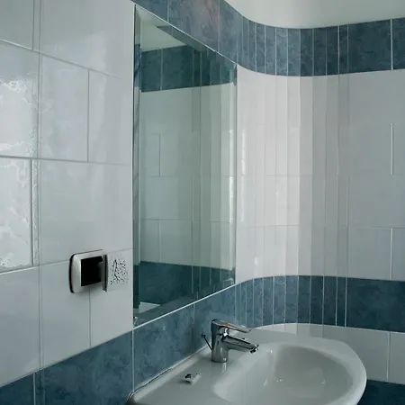 Blu San Nicola Manfredi